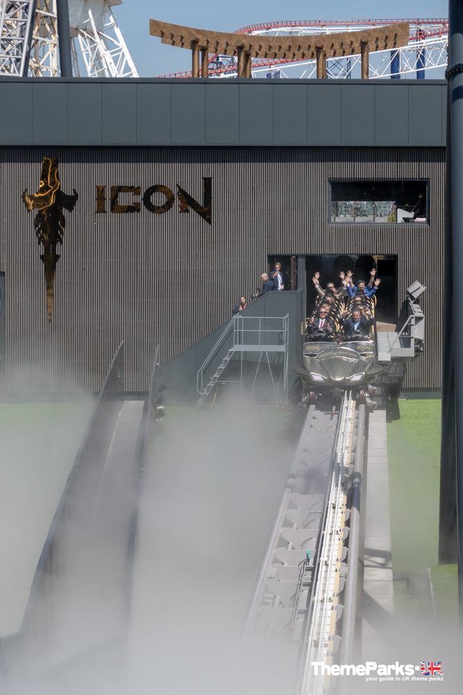 new-icon-at-blackpool-pleasure-beach-reviews-themeparks-eu